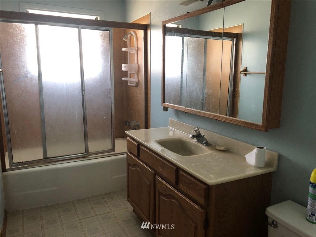 10812 Briar Road Southwest Lakewood, WA 98499 - Photo 14 of 21