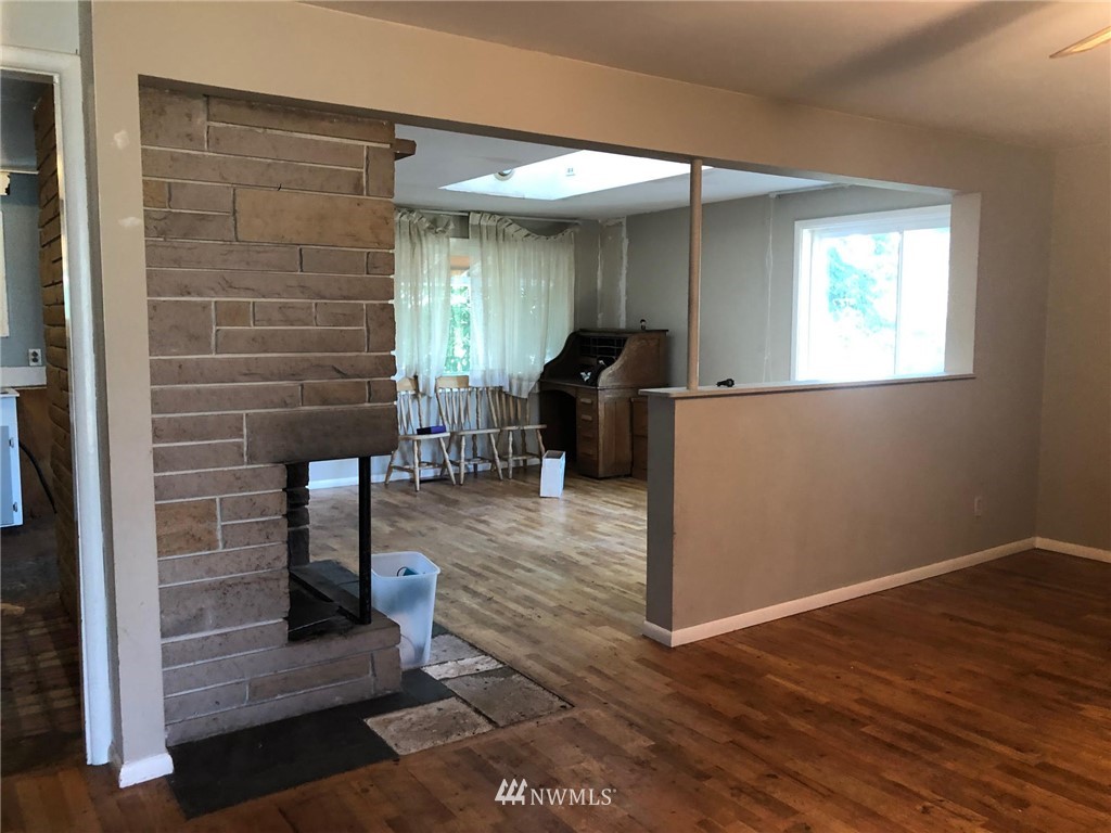10812 Briar Road Southwest Lakewood, WA 98499 - Photo 4 of 21