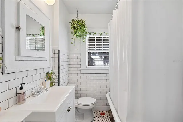 $525,000 | 723 7th Avenue North, St. Petersburg, FL 33701