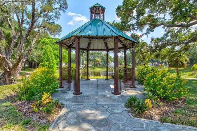 $525,000 | 723 7th Avenue North, St. Petersburg, FL 33701