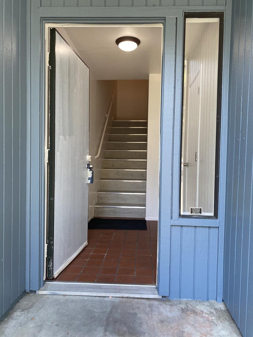 18003 Incline Place Hayward, CA 94541 - Photo 2 of 7 a view of entryway