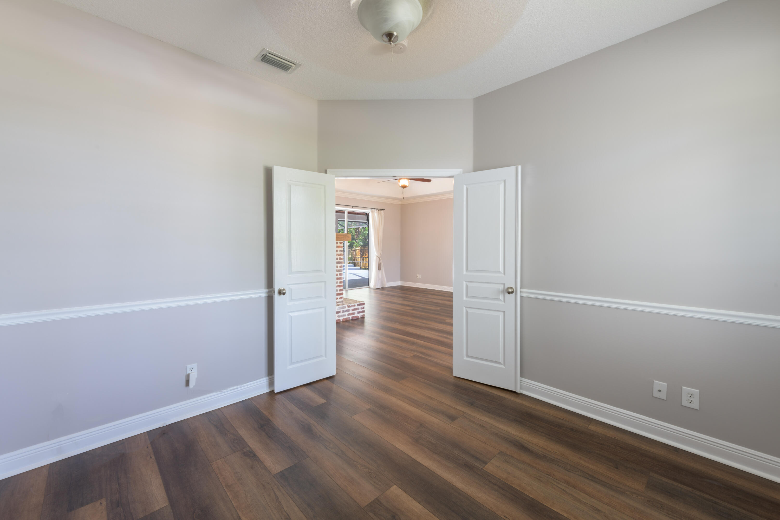 3315 Southeast W Snow Road Port St. Lucie, FL 34984 - Photo 20 of 42 DSC_9920-3315-SE-West-SNow-Rd-PSL