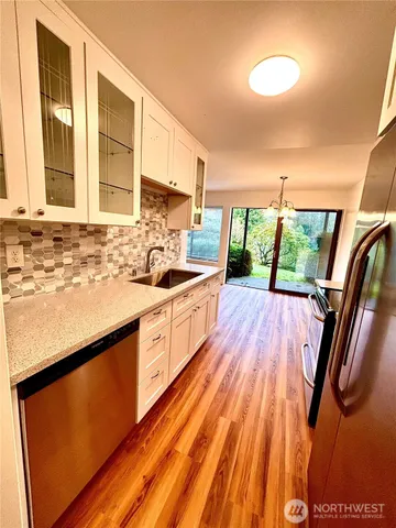 $429,950 | 19414 Aurora Avenue North, Unit 107, Shoreline, WA 98133