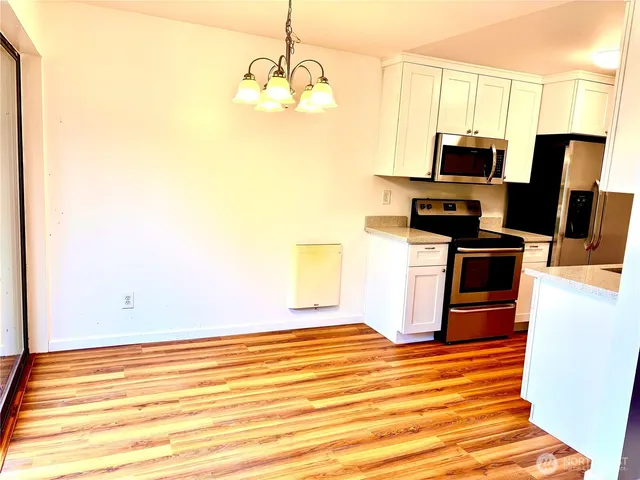 $429,950 | 19414 Aurora Avenue North, Unit 107, Shoreline, WA 98133