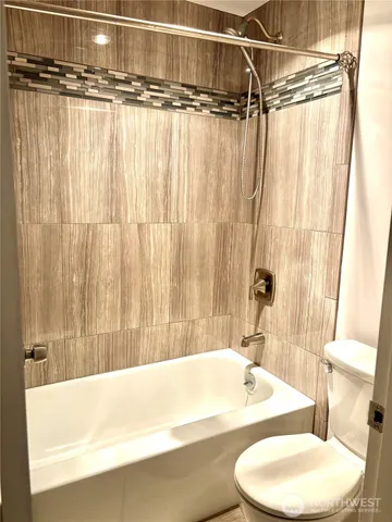 $429,950 | 19414 Aurora Avenue North, Unit 107, Shoreline, WA 98133