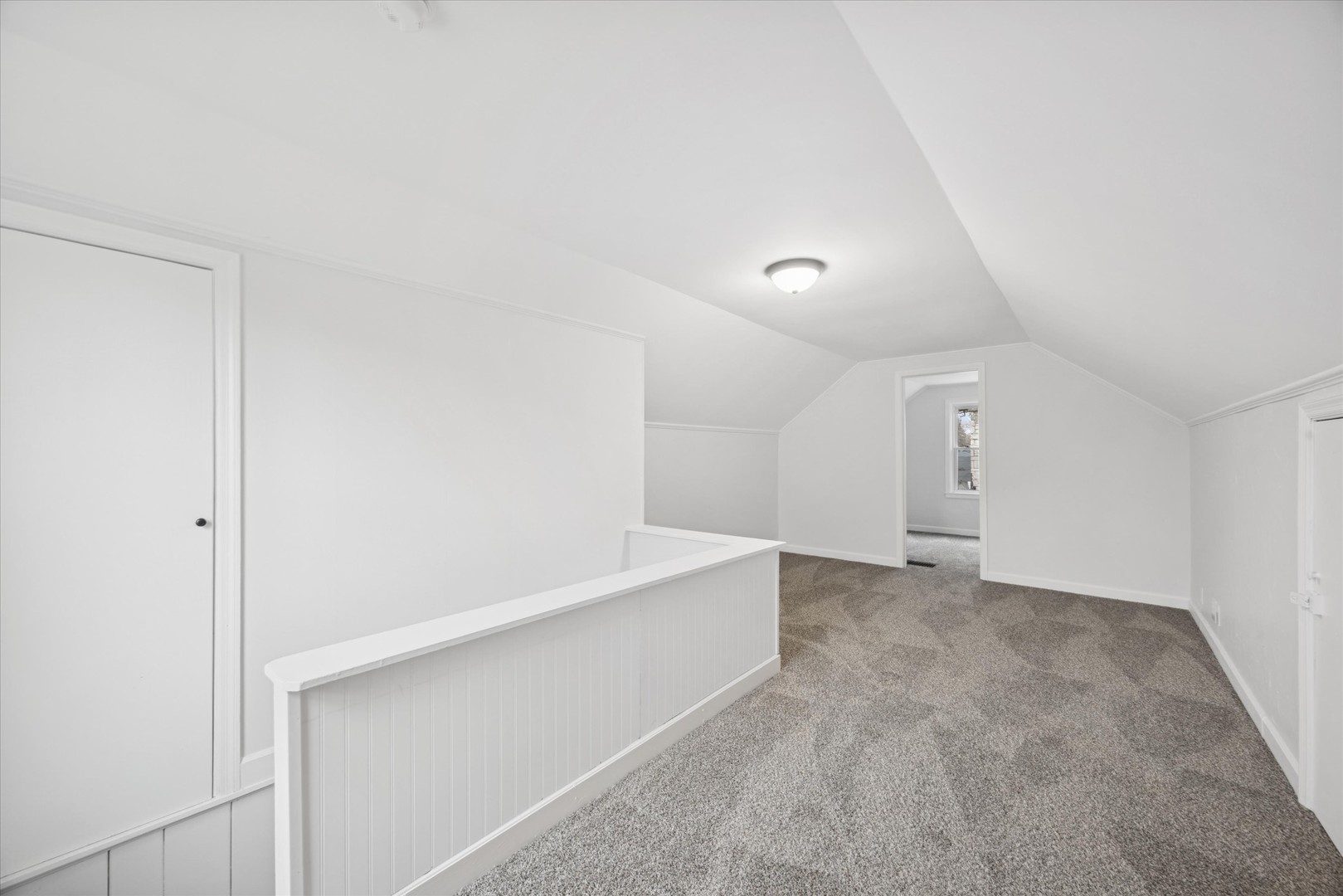 575 South Wall Street Kankakee, IL 60901 - Photo 16 of 28 a view of an empty room