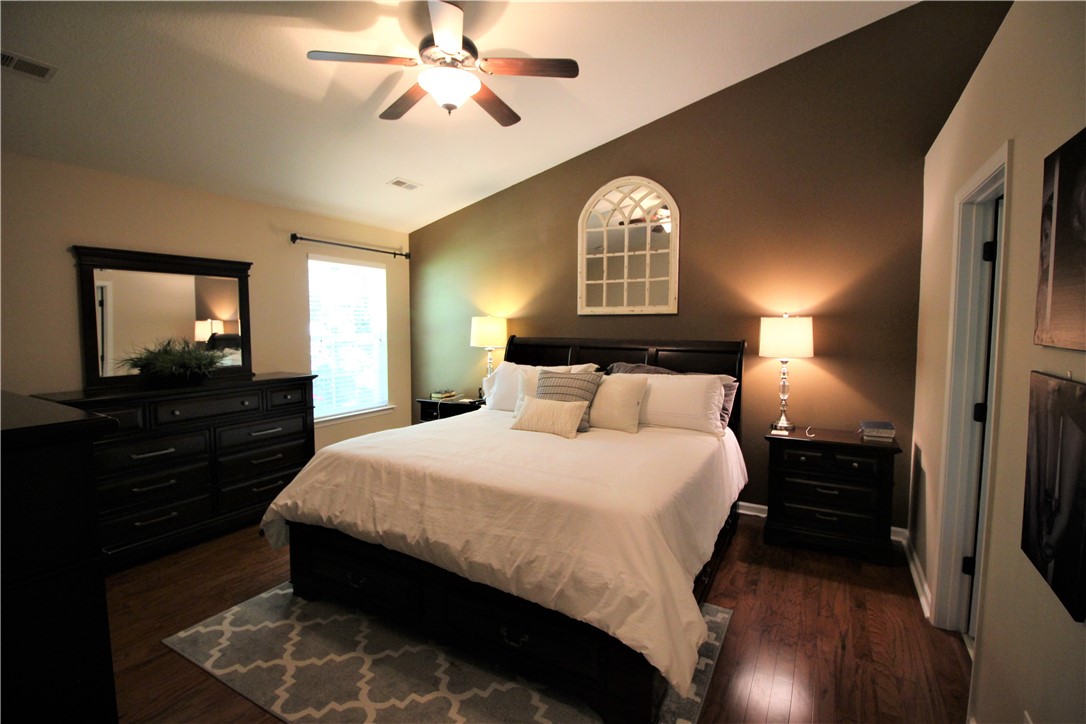 129 Duraleigh Road Anderson, SC 29621 - Photo 4 of 21 Master Suite w/walk-in closet, full bath, and hard