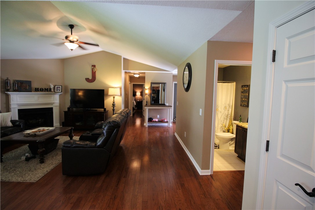 129 Duraleigh Road Anderson, SC 29621 - Photo 10 of 21