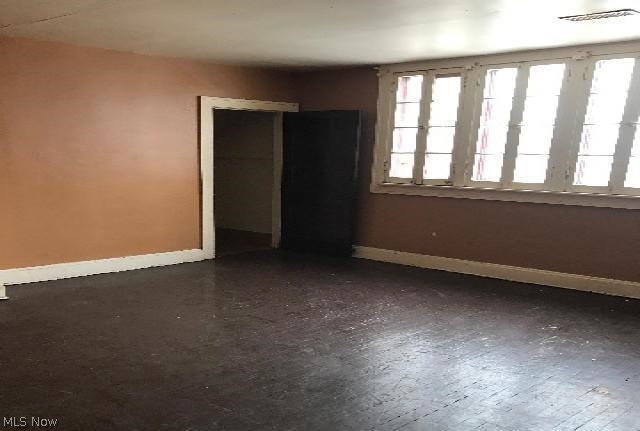 1812 Farmington Road Cleveland, OH 44112 - Photo 9 of 11