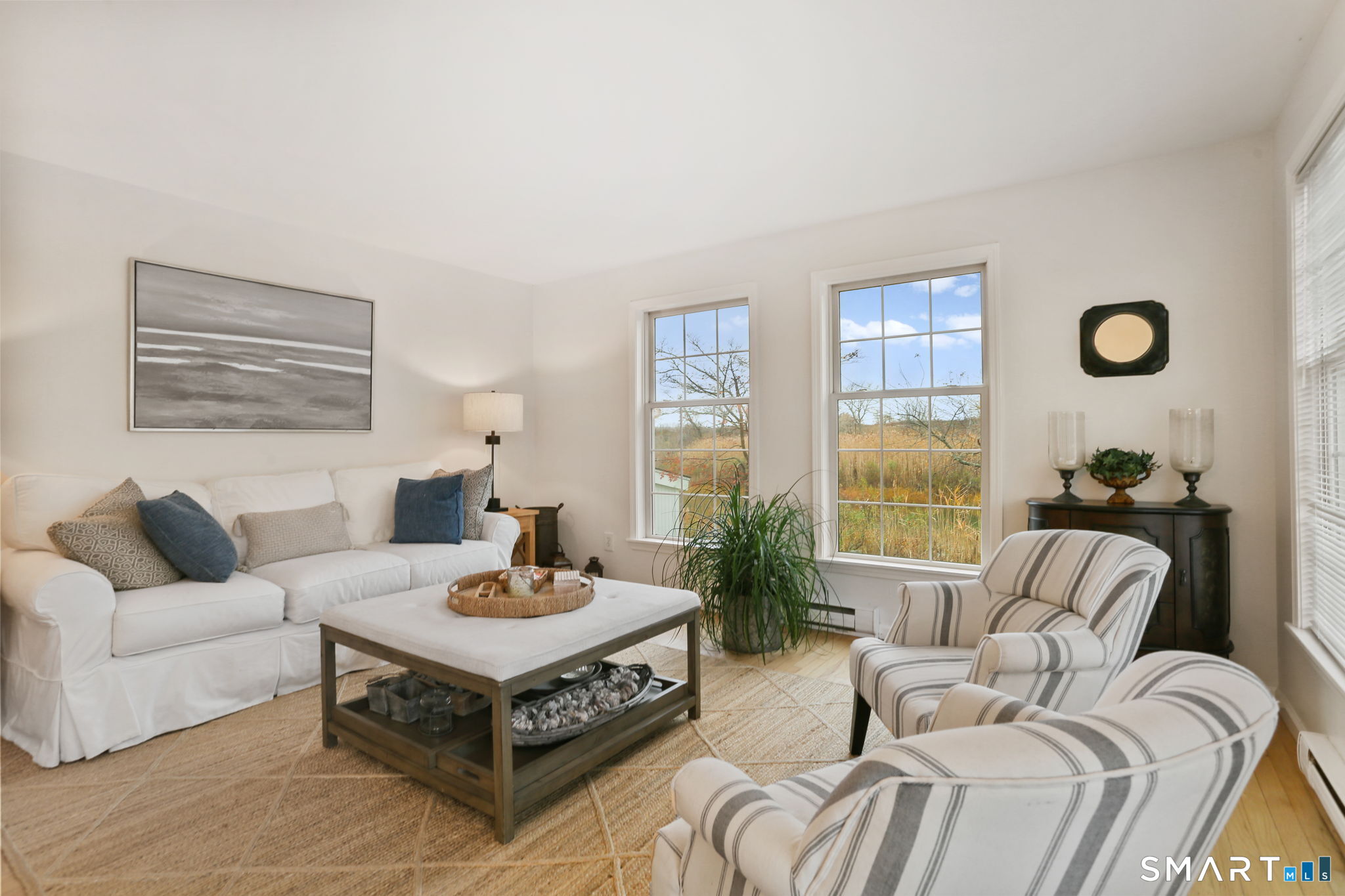 1236 Fairfield Beach Road Fairfield, CT 06824 - Photo 4 of 29 Gallery Image 4