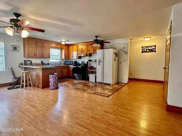 $160,000 | 7502 Highway 90, Sneads, FL 32460