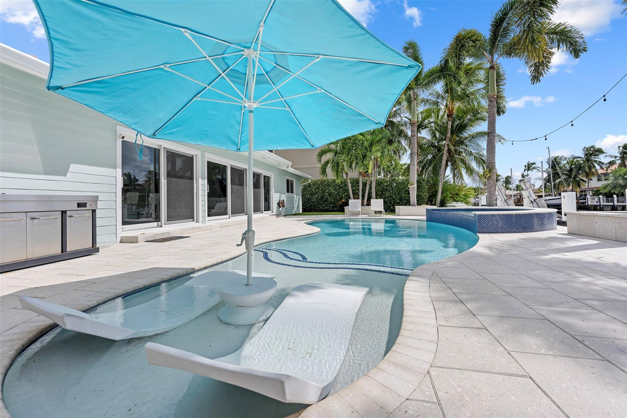 2330 Northeast 35th Street Lighthouse Point, FL 33064 - Photo 55 of 71 Photo 54