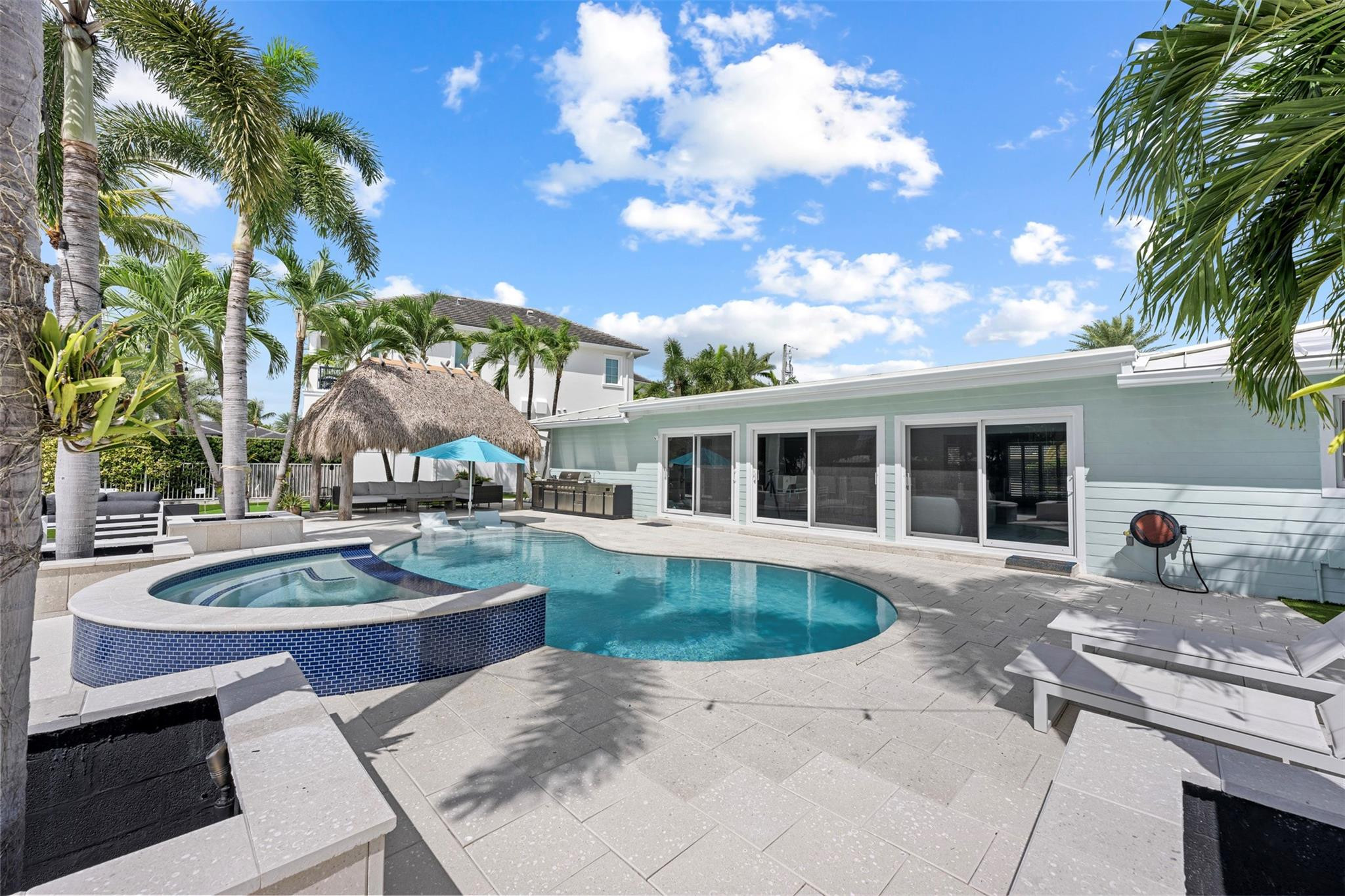 2330 Northeast 35th Street Lighthouse Point, FL 33064 - Photo 57 of 71 Photo 56