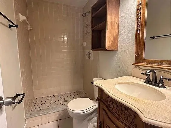 $2,000 | 703 Chadsworth Avenue, Seffner, FL 33584