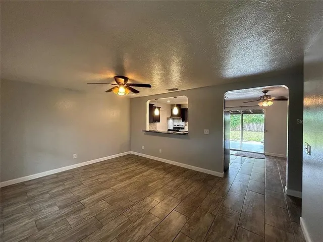 $2,000 | 703 Chadsworth Avenue, Seffner, FL 33584