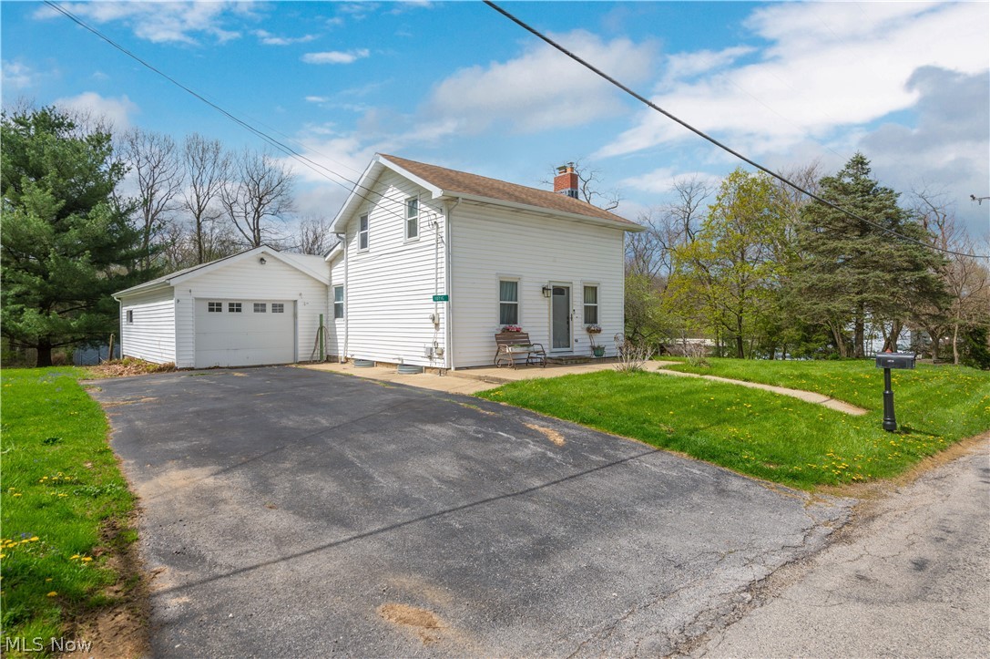 10716 Green Road Wakeman, OH 44889 - Photo 2 of 50