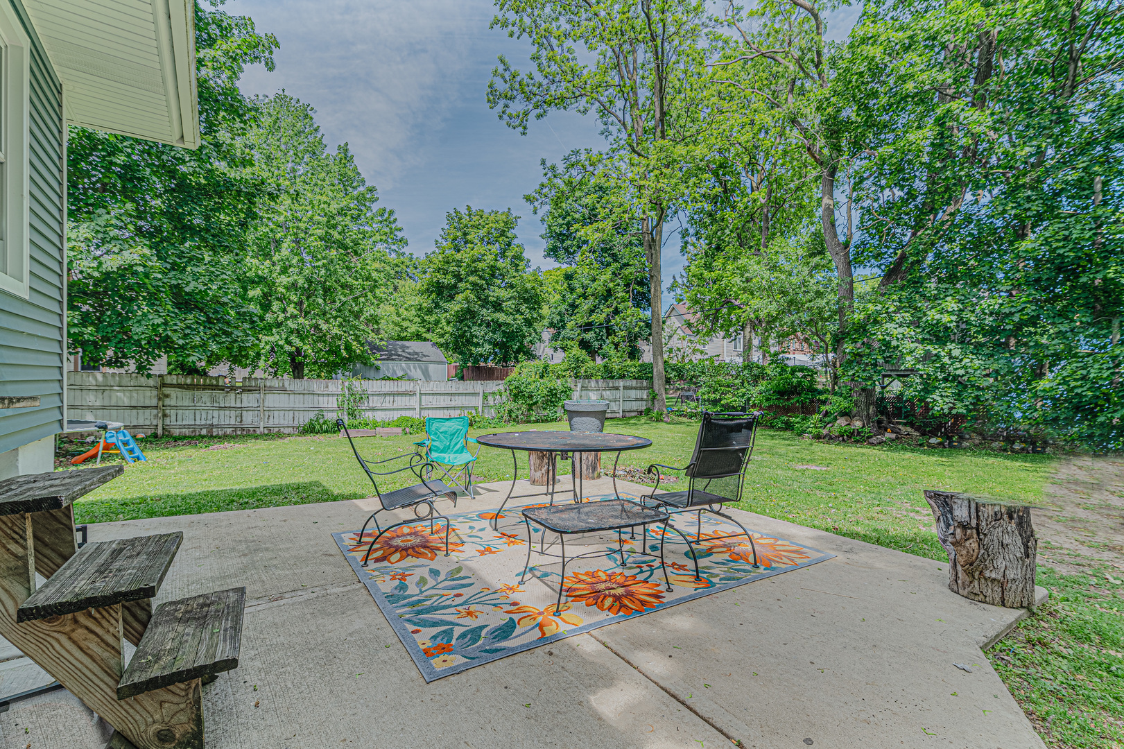 452 Addison Street Elgin, IL 60120 - Photo 24 of 28 Gallery Image 24