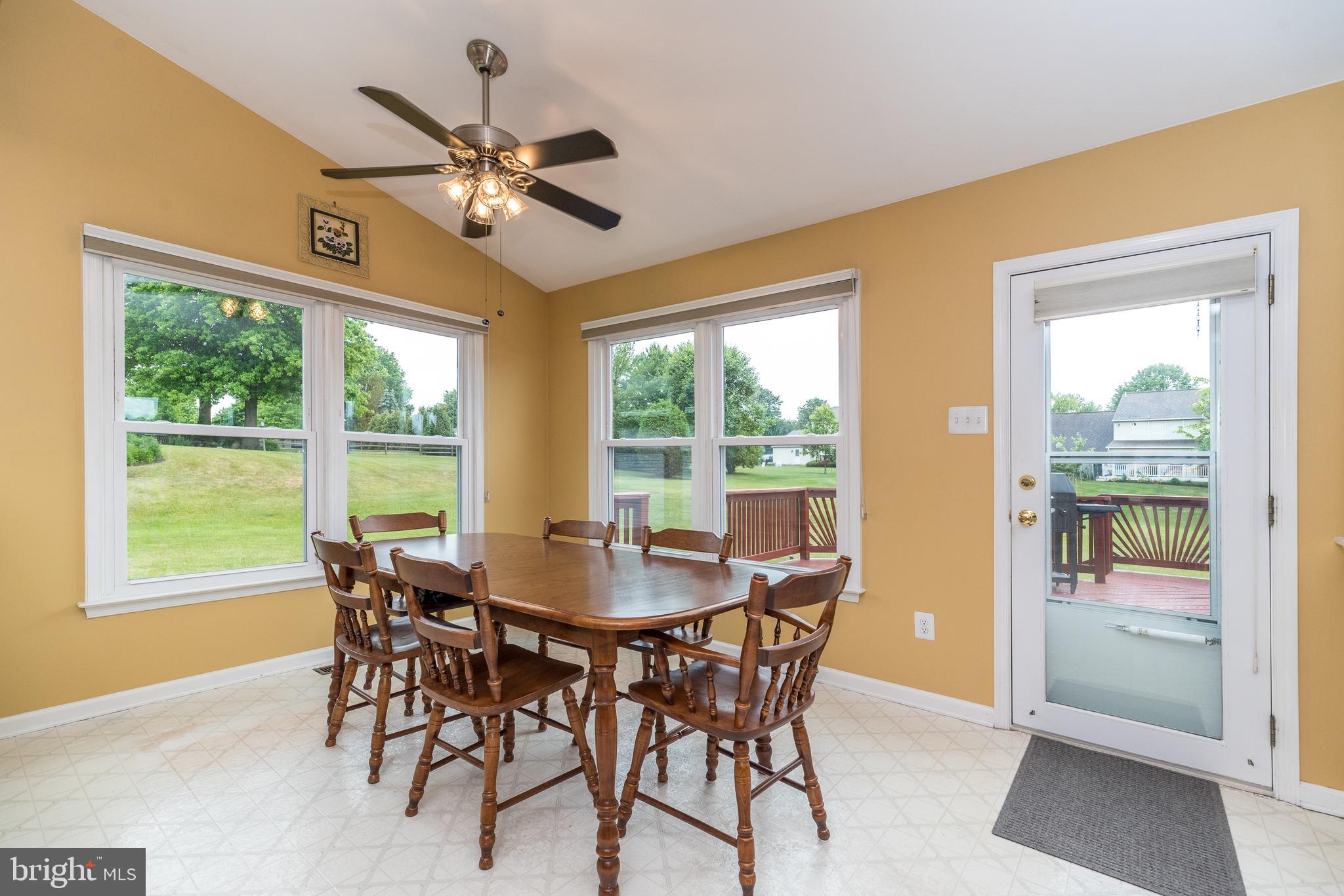 2272 Warner Road Lansdale, PA 19446 - Photo 21 of 63 Breakfast Room