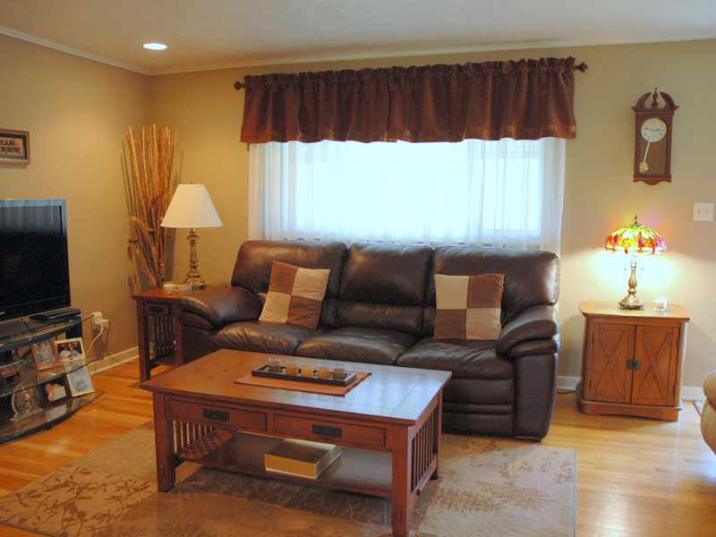 Living Room. 