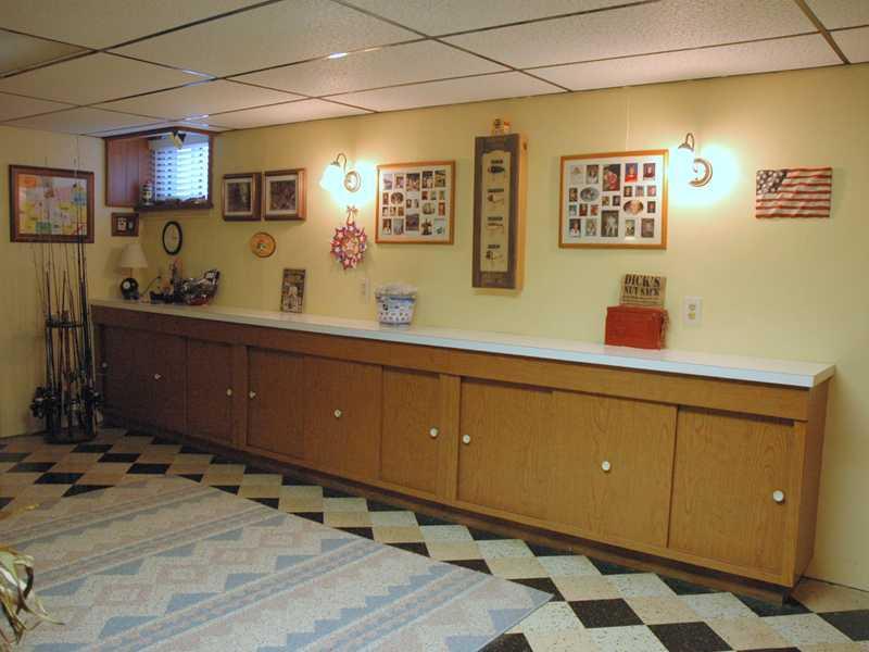 1107 Middle Road Glenshaw, PA 15116 - Photo 10 of 10 Basement/Game Room.