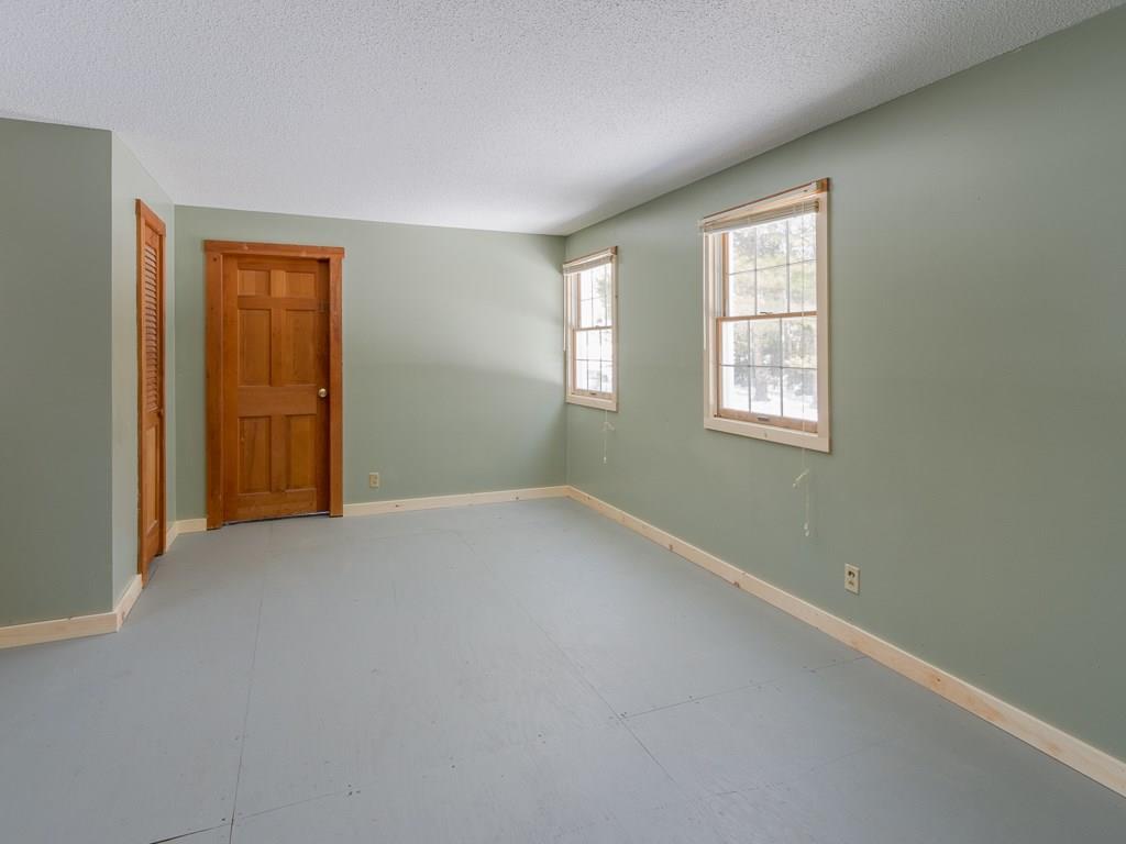 97 Middle Road South Bristol, ME 04568 - Photo 9 of 15 Bonus room with closet.