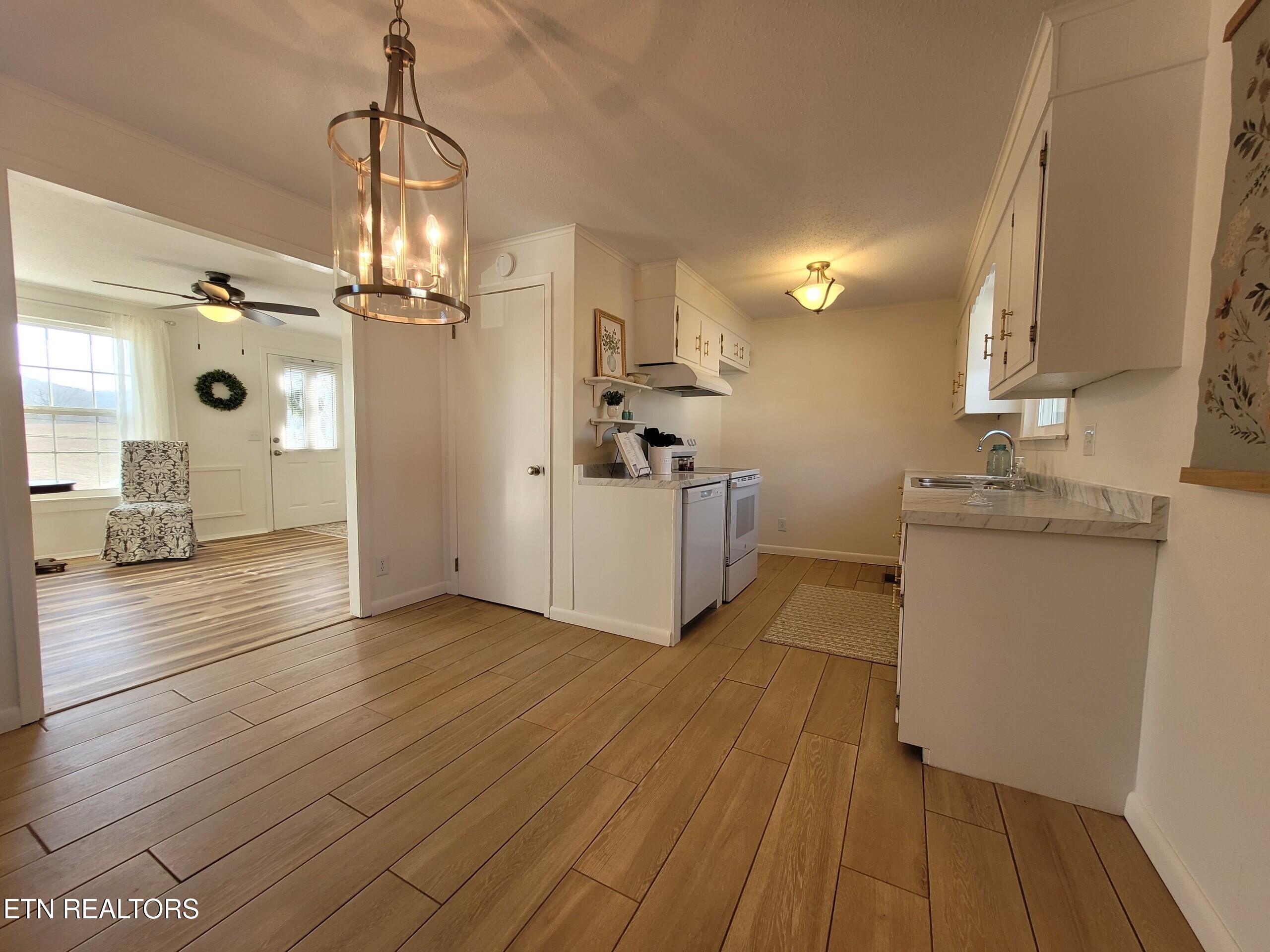 3549 Montvale Road Maryville, TN 37803 - Photo 5 of 25 1000031486