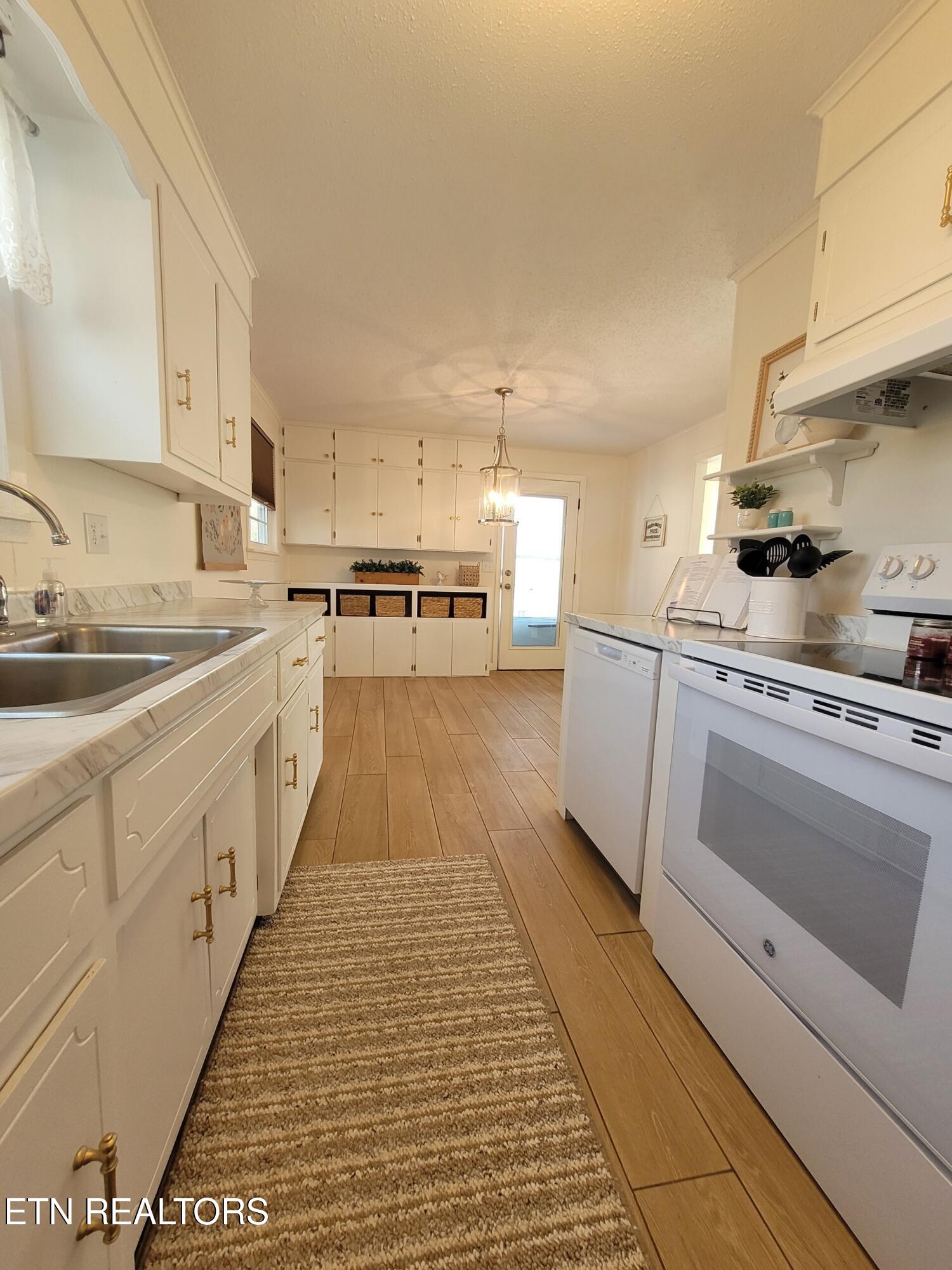 3549 Montvale Road Maryville, TN 37803 - Photo 7 of 25 1000031483