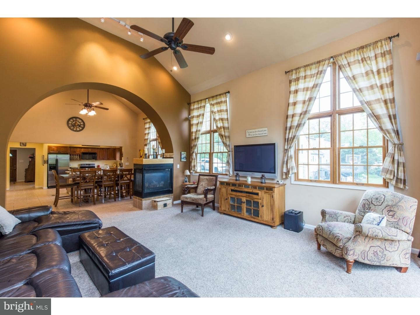 710 Crum Creek Road Broomall, PA 19008 - Photo 10 of 25 Family Room