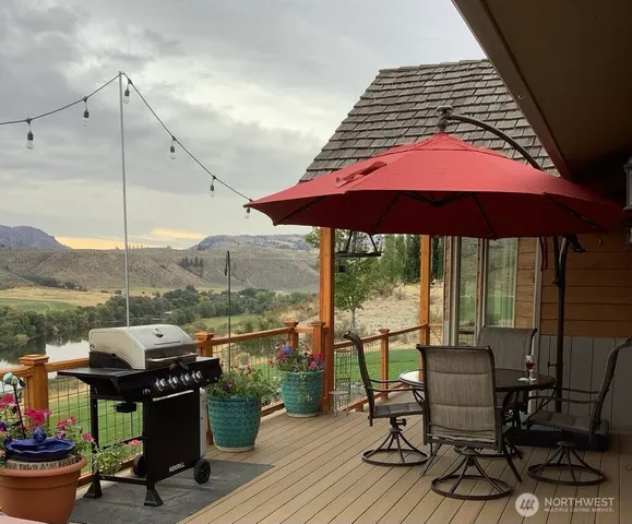 a view of a water pond