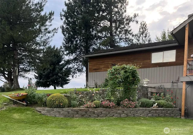 $659,000 | 8 Mundinger Lane, Omak, WA 98841