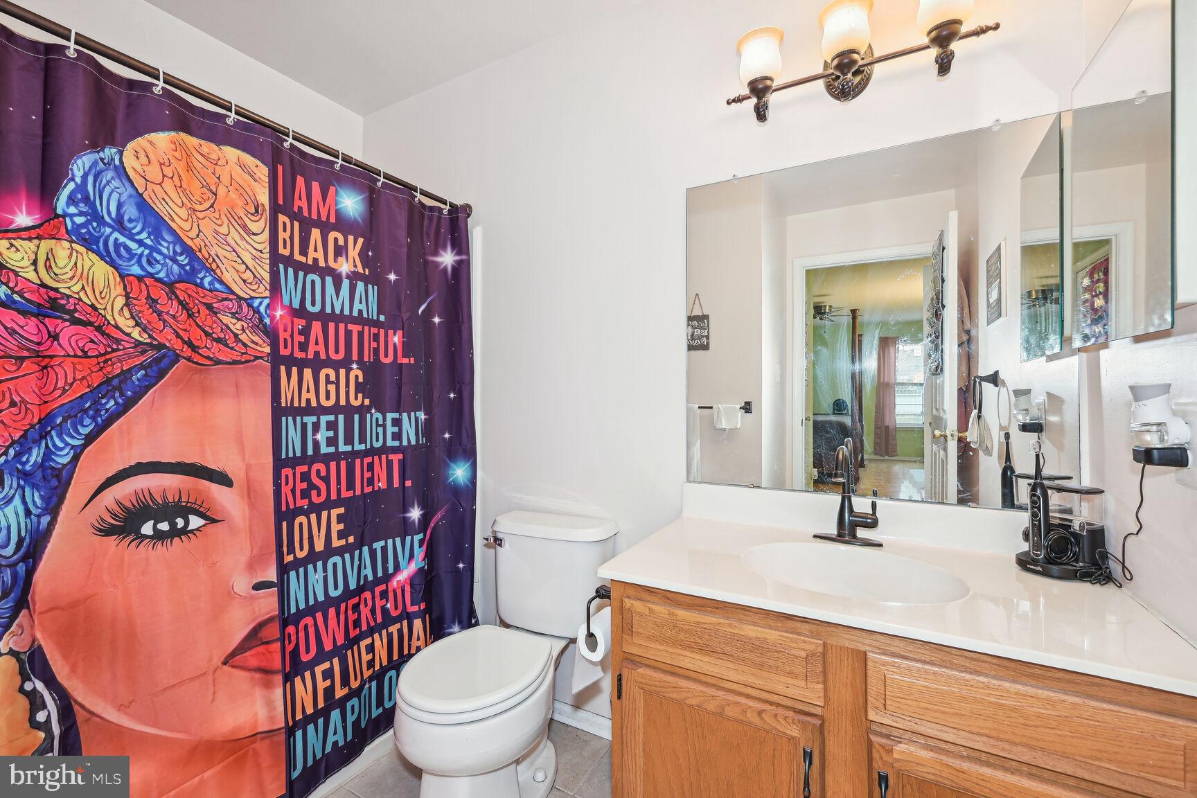 114 Cinnamon Road Thorofare, NJ 08086 - Photo 26 of 30 Guest Bathroom