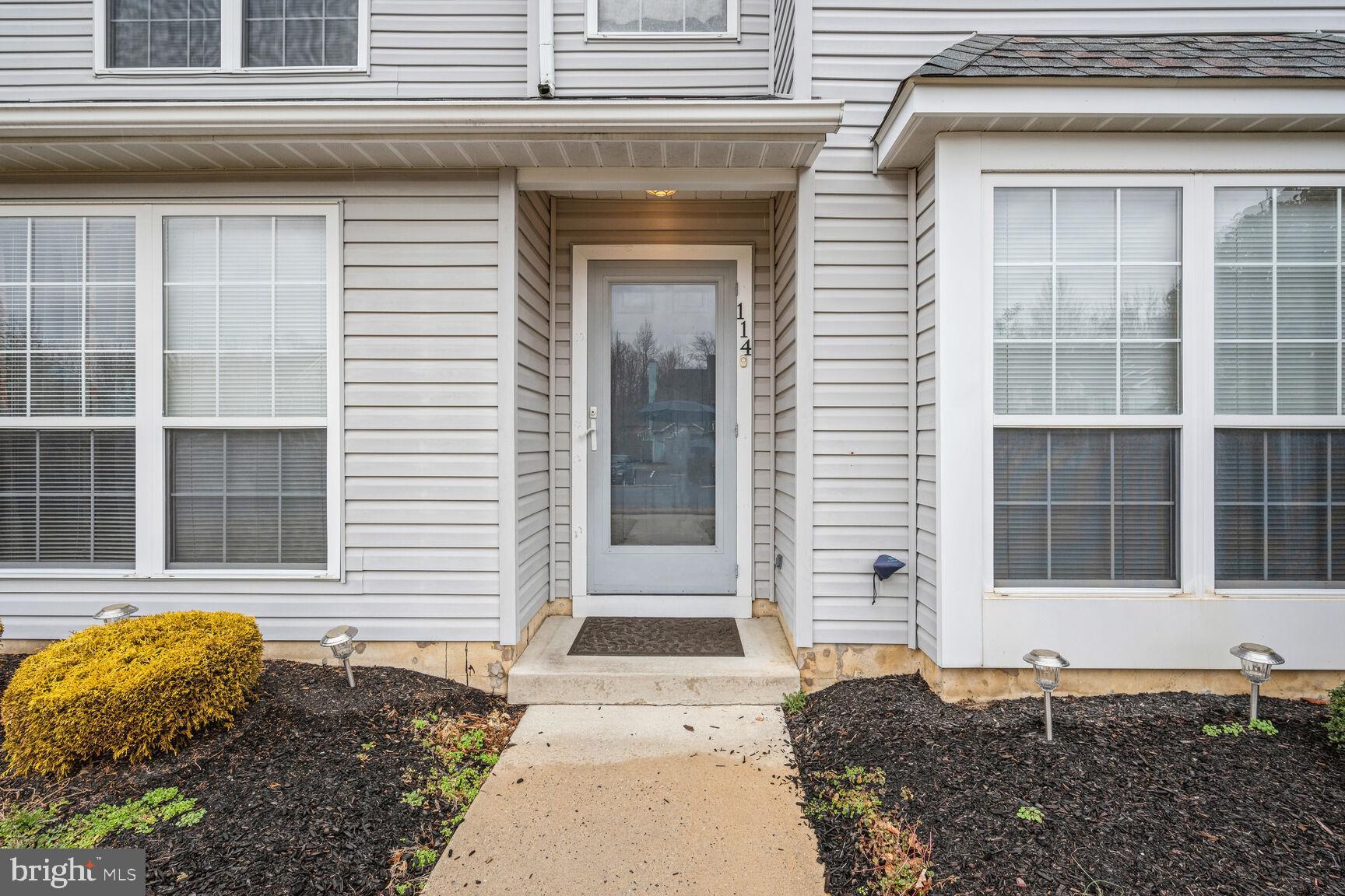 114 Cinnamon Road Thorofare, NJ 08086 - Photo 3 of 30 Private Entrance