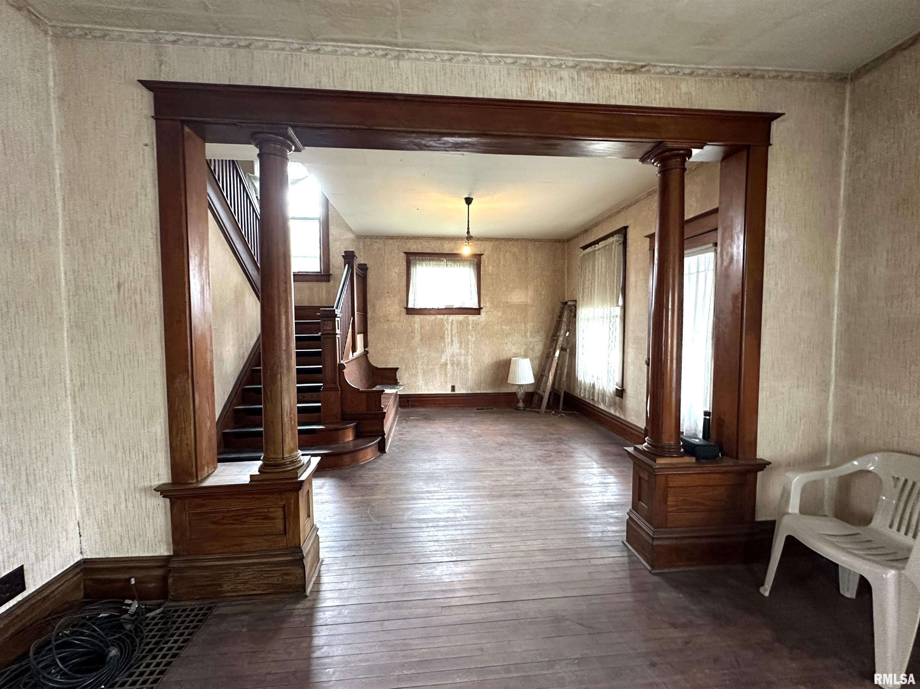 144 Sumner Street Galesburg, IL 61401 - Photo 13 of 58