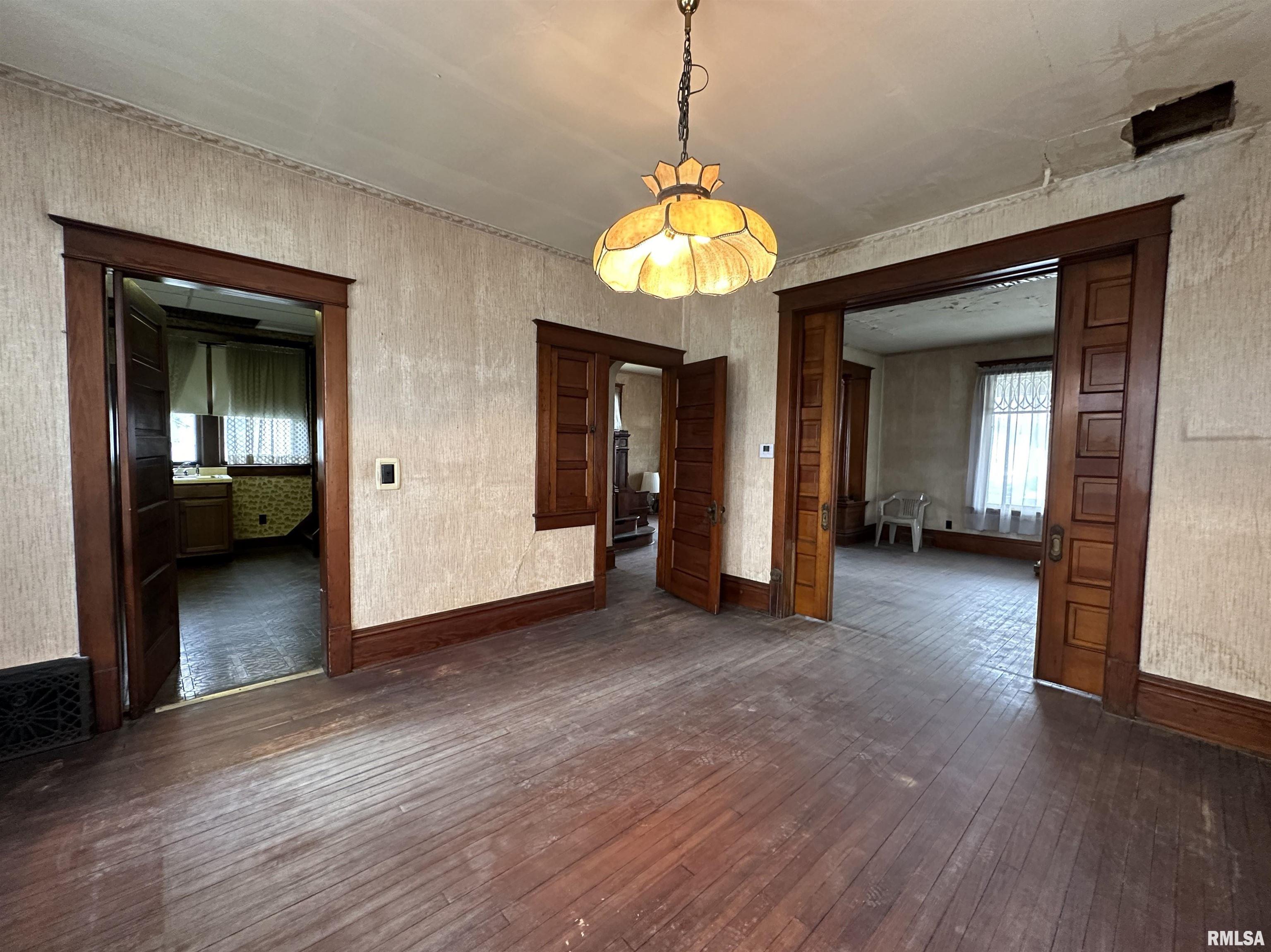 144 Sumner Street Galesburg, IL 61401 - Photo 19 of 58