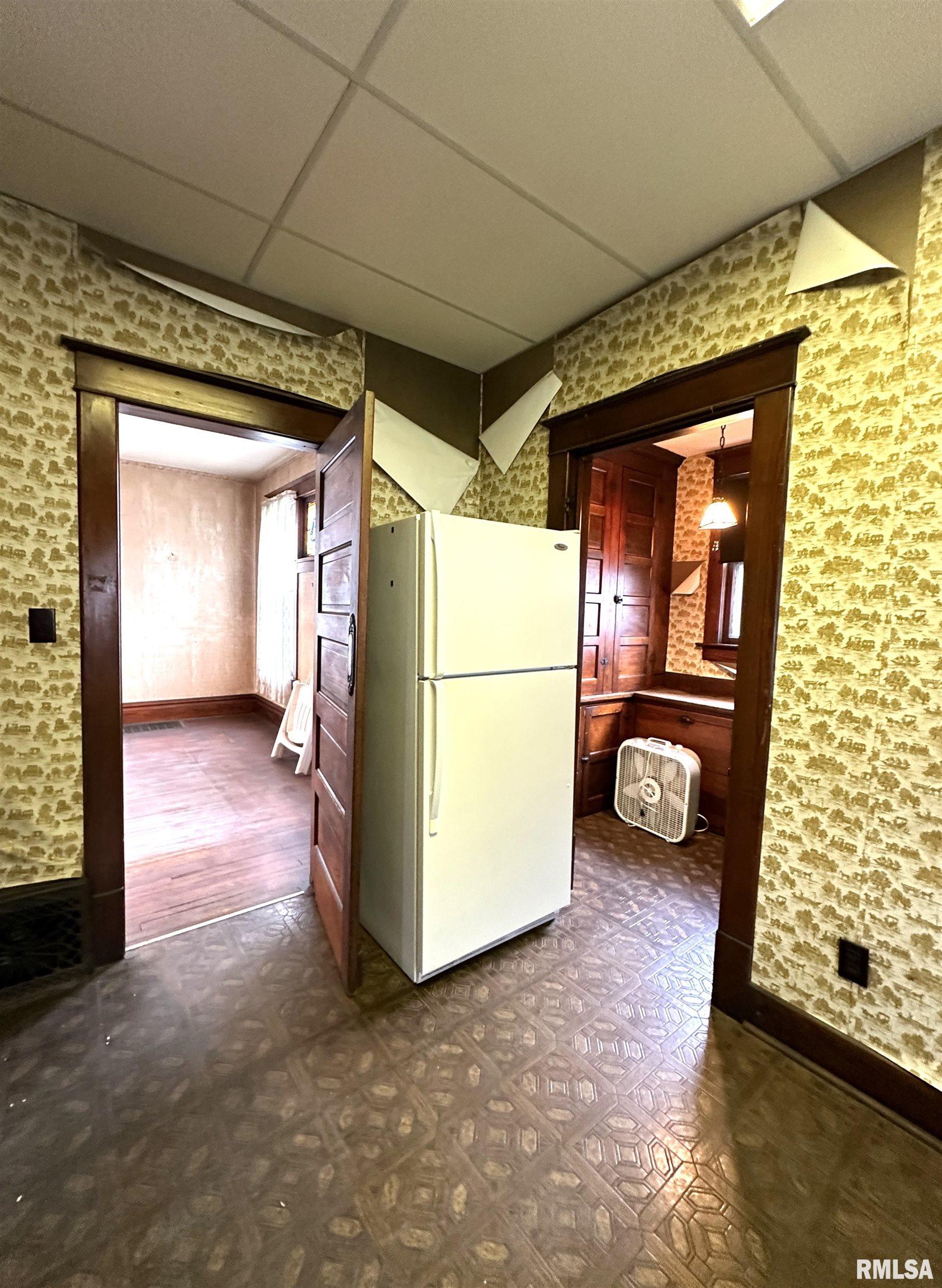 144 Sumner Street Galesburg, IL 61401 - Photo 25 of 58