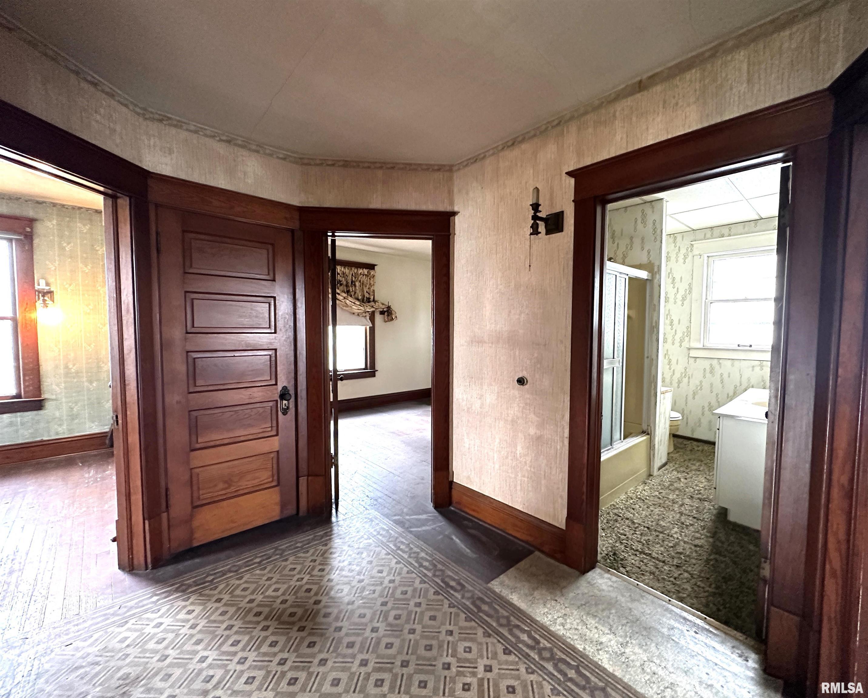 144 Sumner Street Galesburg, IL 61401 - Photo 33 of 58