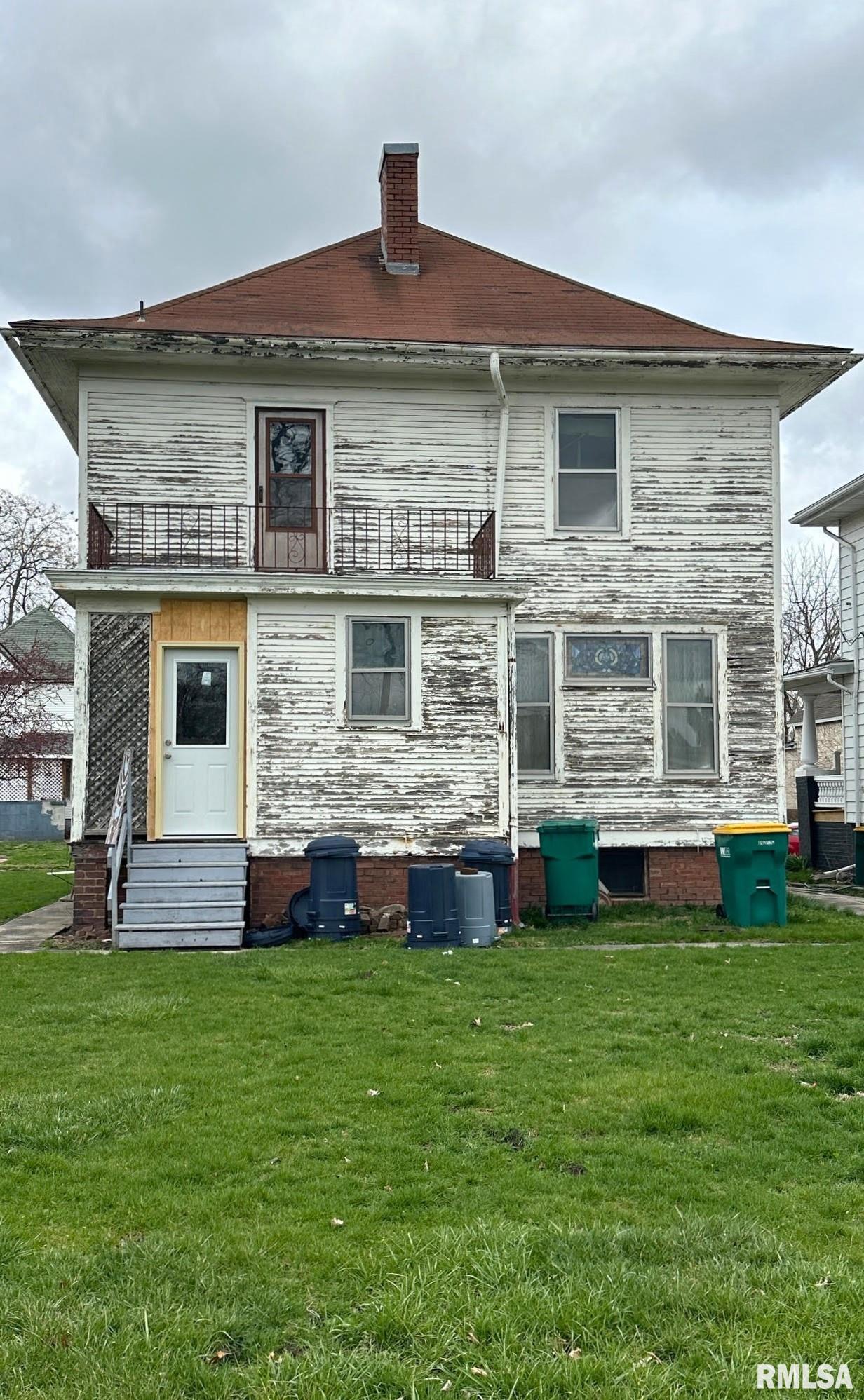 144 Sumner Street Galesburg, IL 61401 - Photo 4 of 58