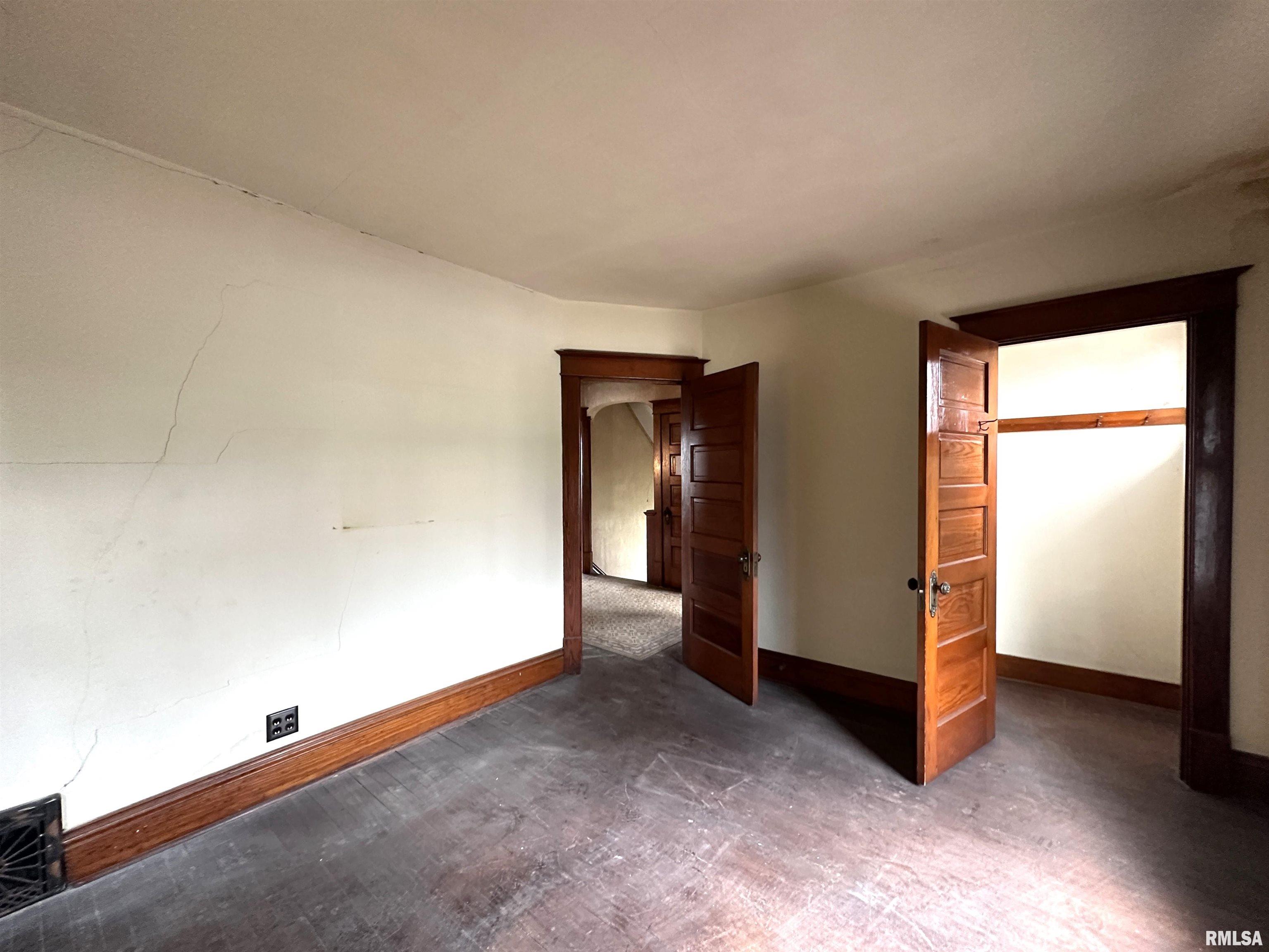 144 Sumner Street Galesburg, IL 61401 - Photo 45 of 58