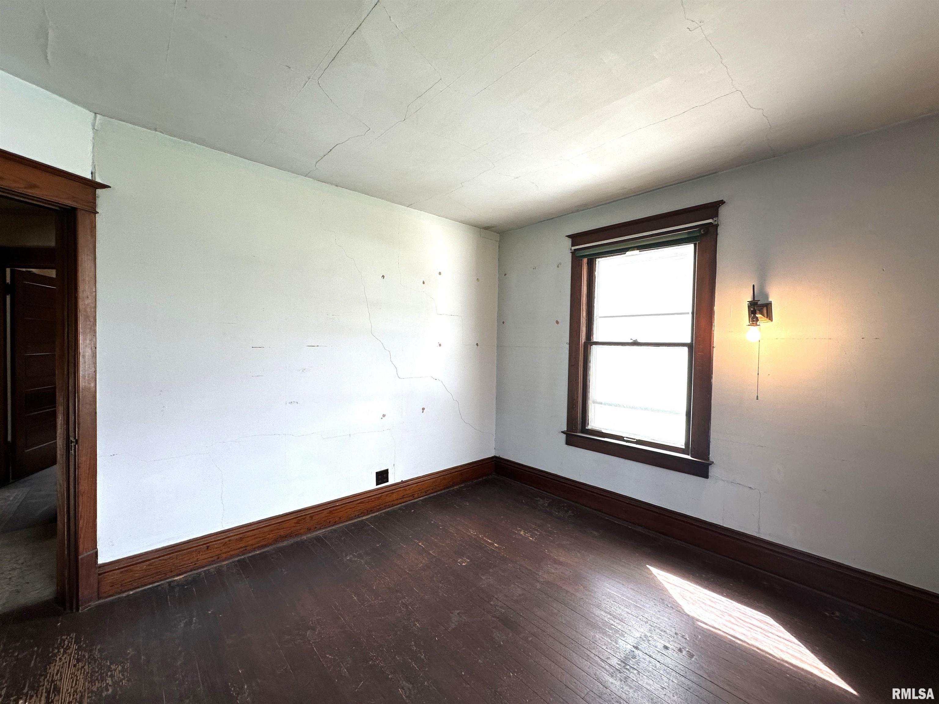 144 Sumner Street Galesburg, IL 61401 - Photo 47 of 58