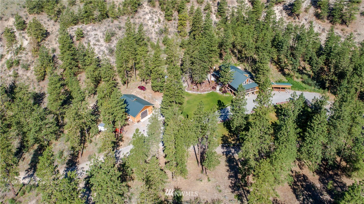 1561 Cagle Gulch Road Chelan, WA 98816 - Photo 3 of 25 Gallery Image 3