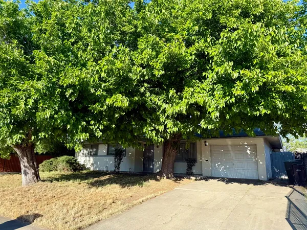 $410,000 | 6917 Briggs Drive, Sacramento, CA 95828