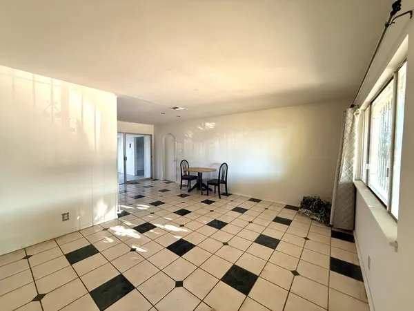 $410,000 | 6917 Briggs Drive, Sacramento, CA 95828