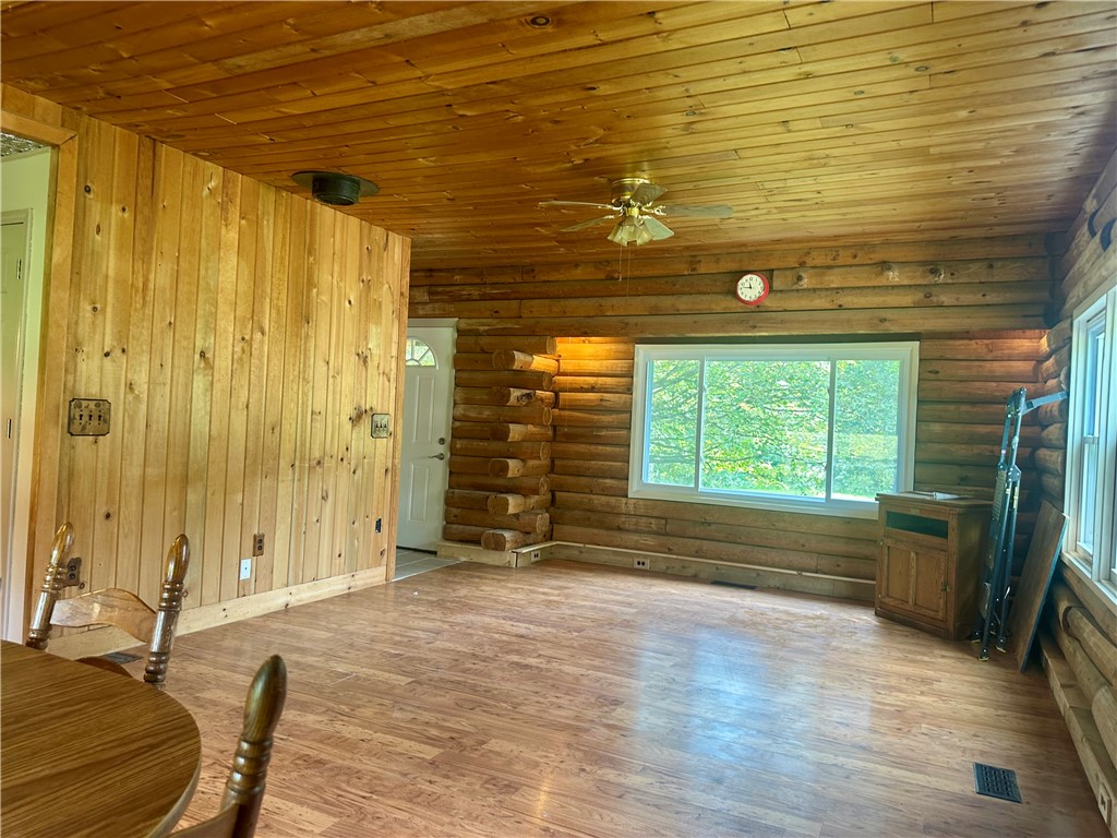 7959 Swamp Road Bergen, NY 14416 - Photo 8 of 21 Gallery Image 8