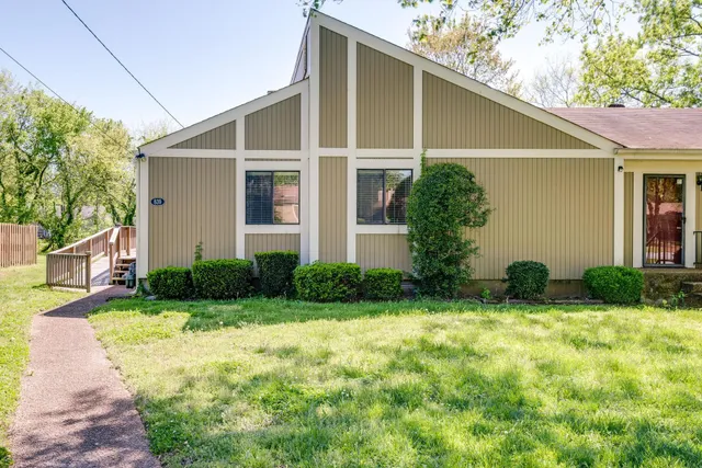 $1,550 | 839 Todd Preis Drive, Nashville, TN 37221