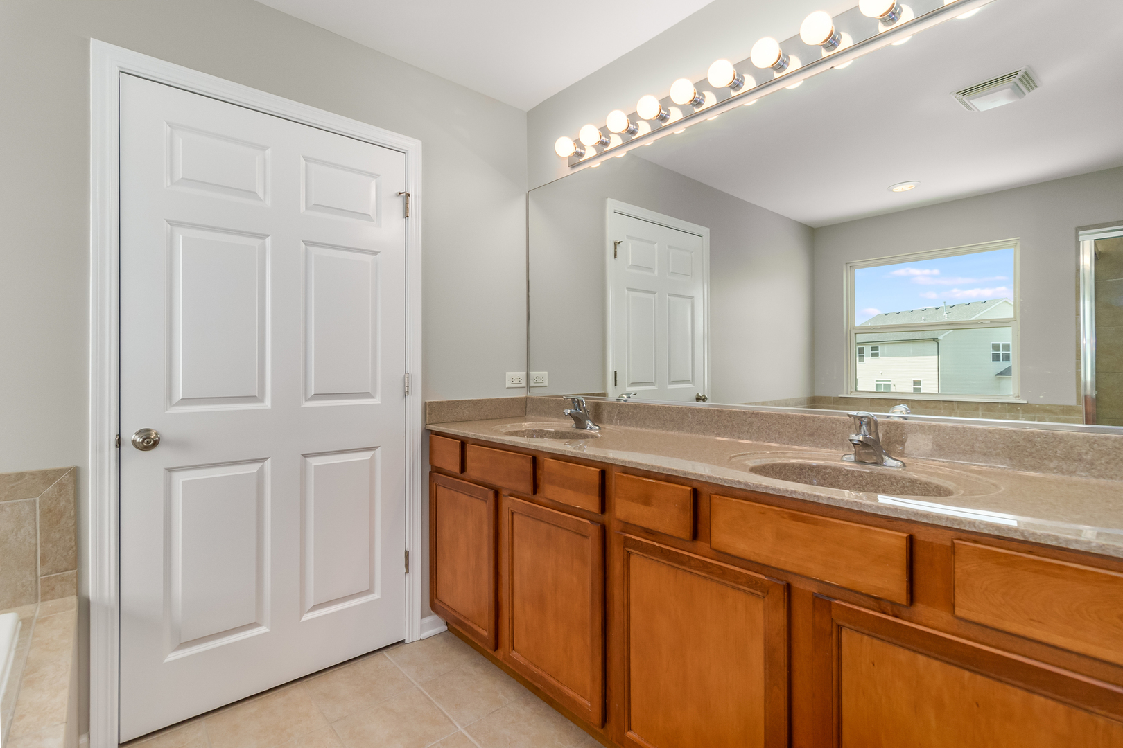1272 Twilight Way Bolingbrook, IL 60490 - Photo 21 of 34