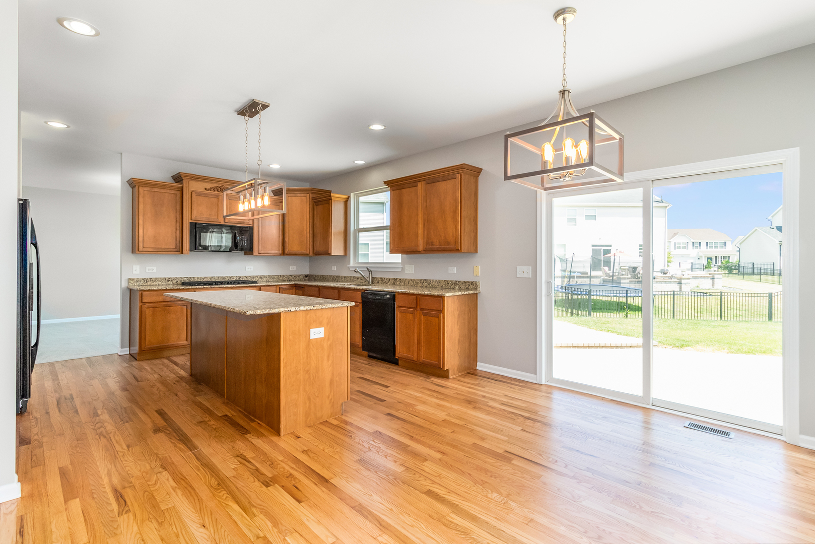1272 Twilight Way Bolingbrook, IL 60490 - Photo 9 of 34