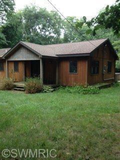 11401 North Sheridan Road Edmore, MI 48829 - Photo 1 of 11 Primary Photo