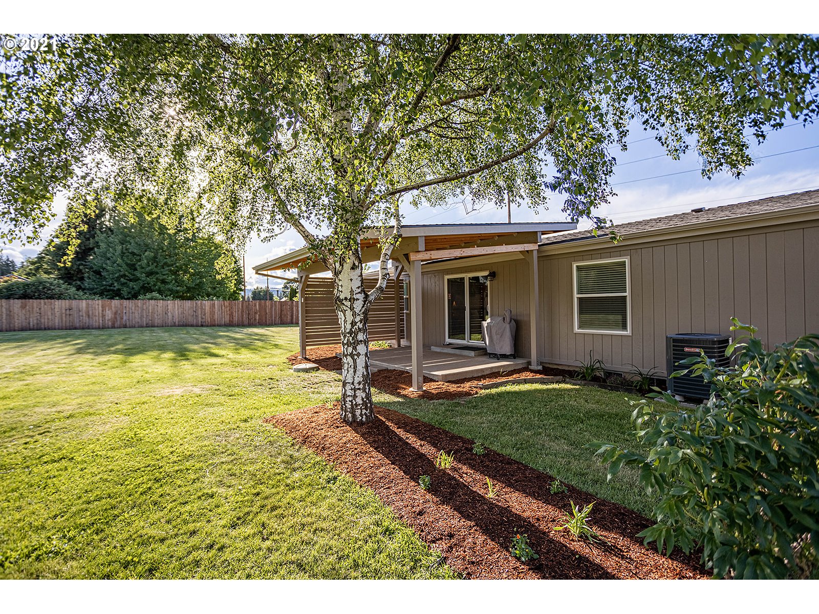1511 Tucker Road Hood River, OR 97031 - Photo 26 of 32