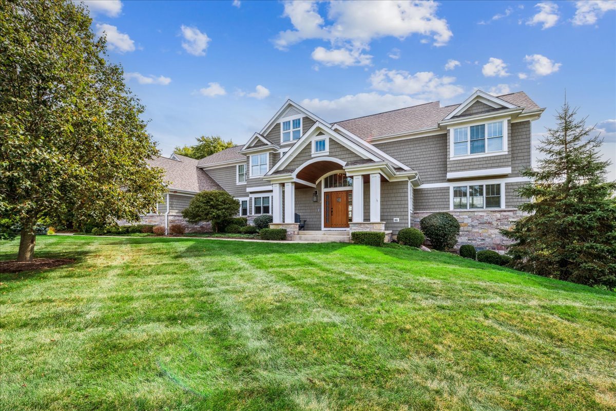 25999 West Sunset Road Barrington, IL 60010 - Photo 2 of 46