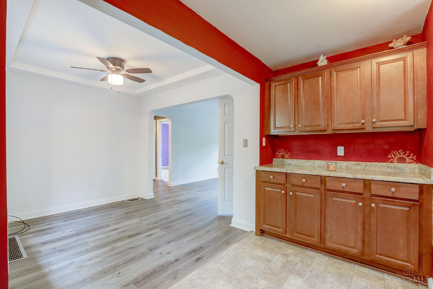 5400 Rapid Run Road Cincinnati, OH 45238 - Photo 9 of 50